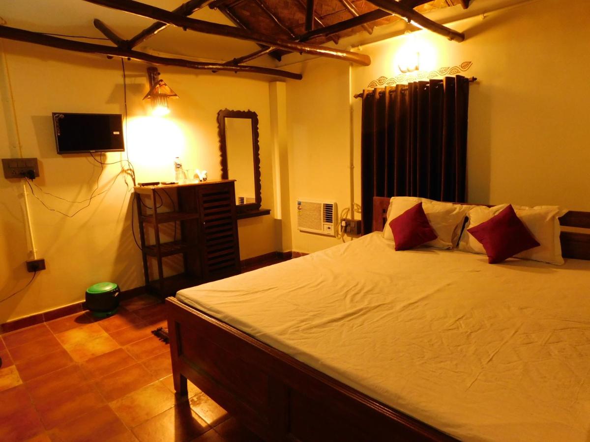 Gram Bangla Retreat - Ecstatic Explorers