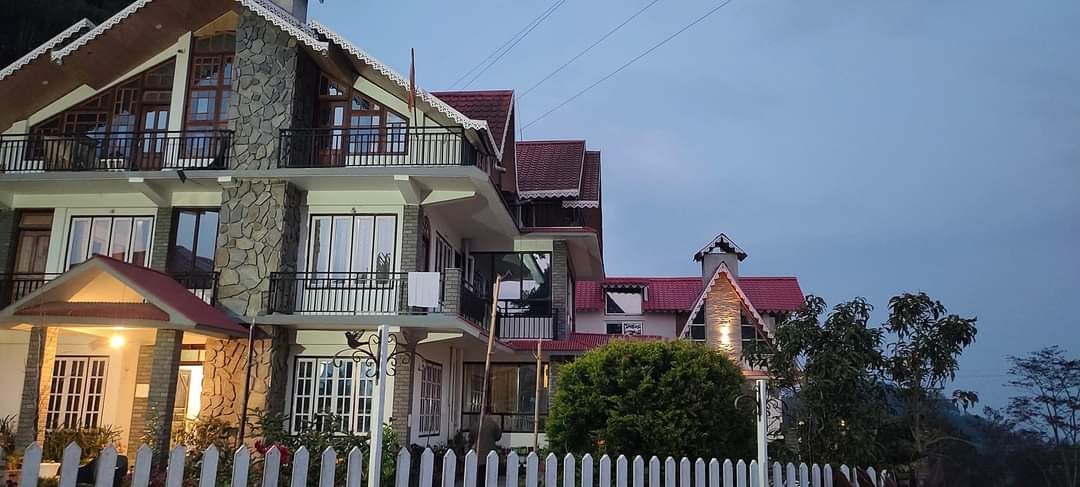Charkhole Deluxe Homestay - Ecstatic Explorers