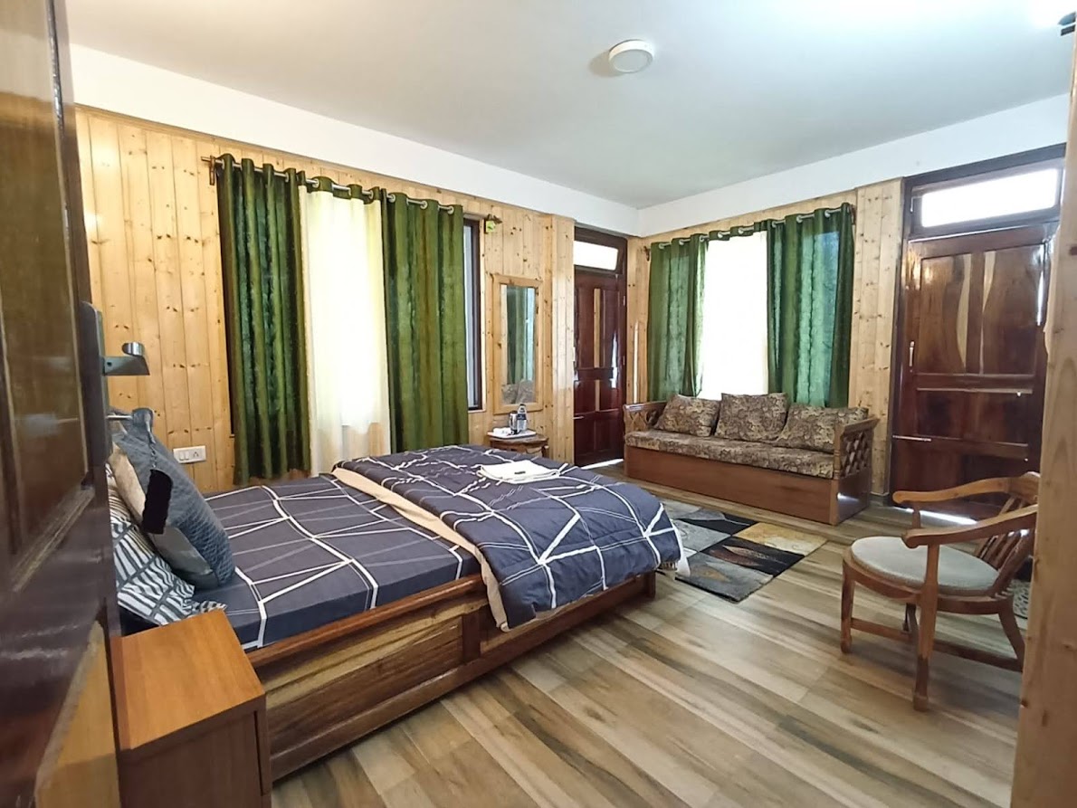 Charkhole Deluxe Homestay - Ecstatic Explorers