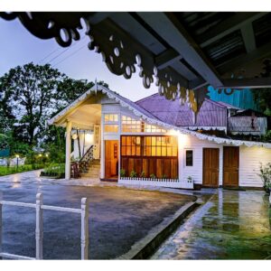 Summit Swiss Heritage Hotel & Spa