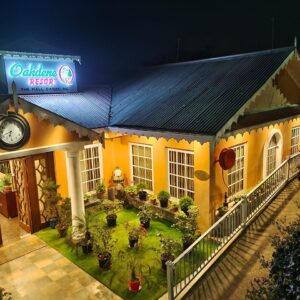 Summit Oakden Resort & Spa